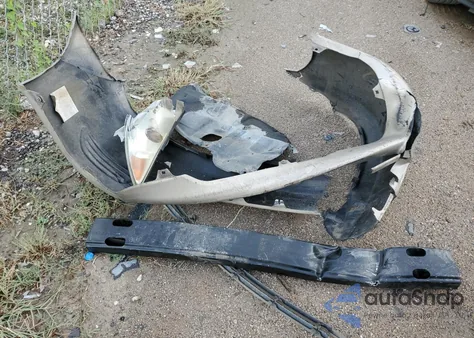 2006 Toyota Camry Le z USA, uszkodzony, nr VIN 4T1BE32K56U733622